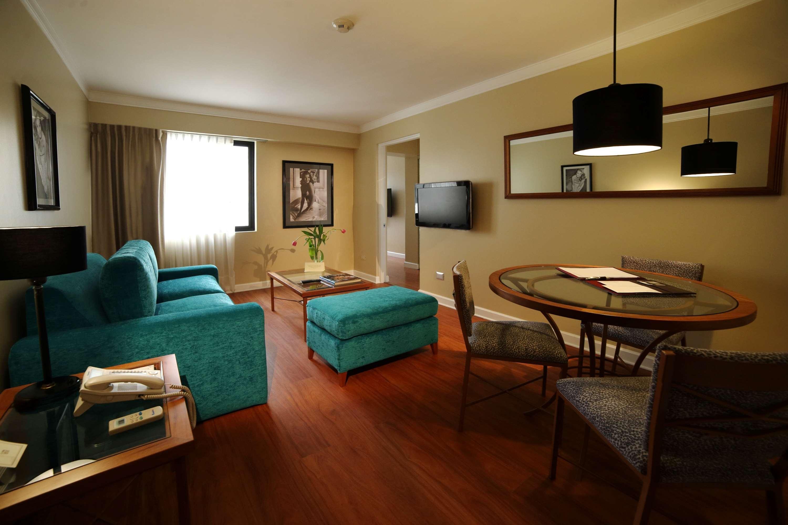 Radisson Hotel Plaza Del Bosque Lima Buitenkant foto