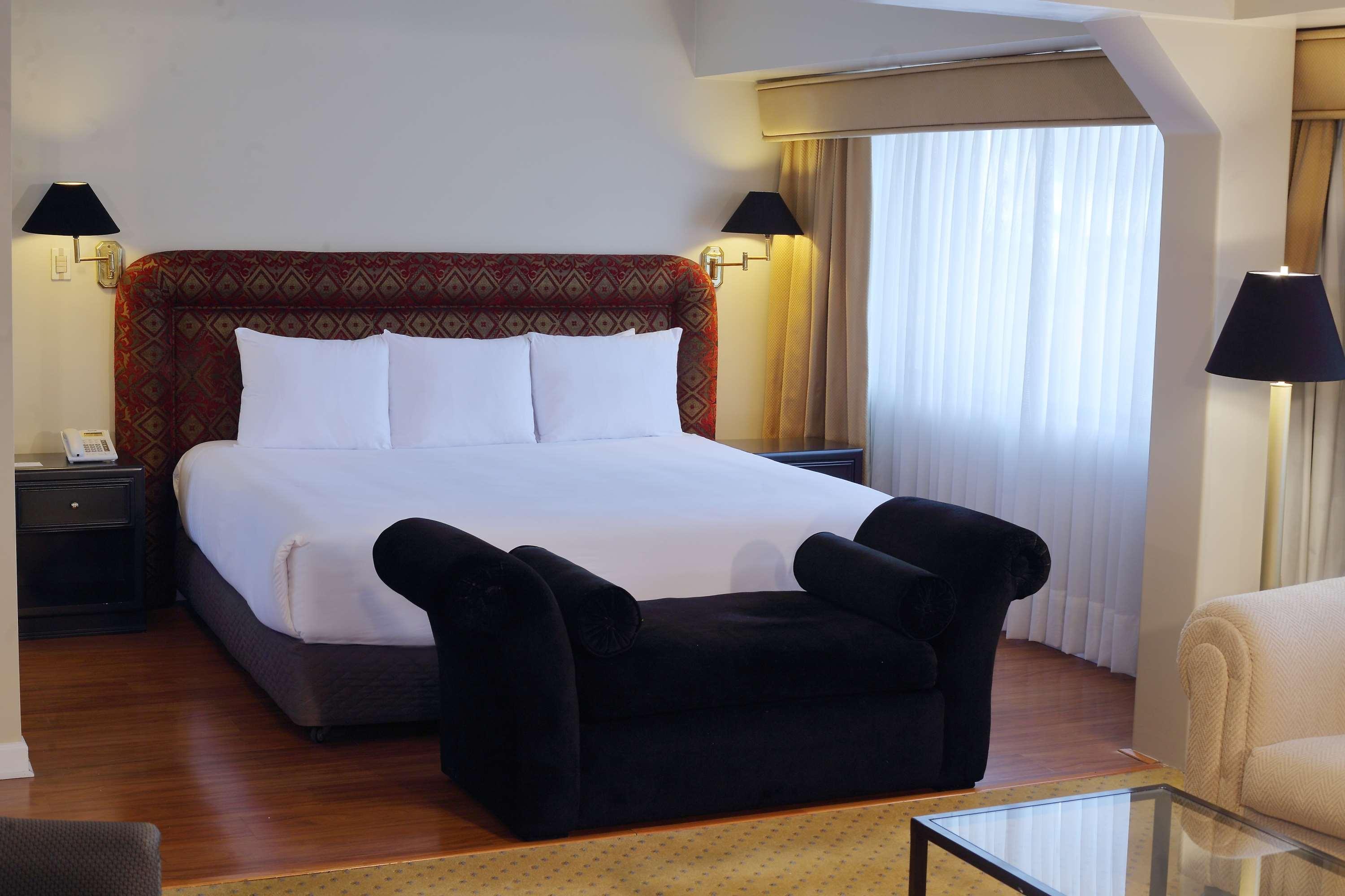 Radisson Hotel Plaza Del Bosque Lima Buitenkant foto