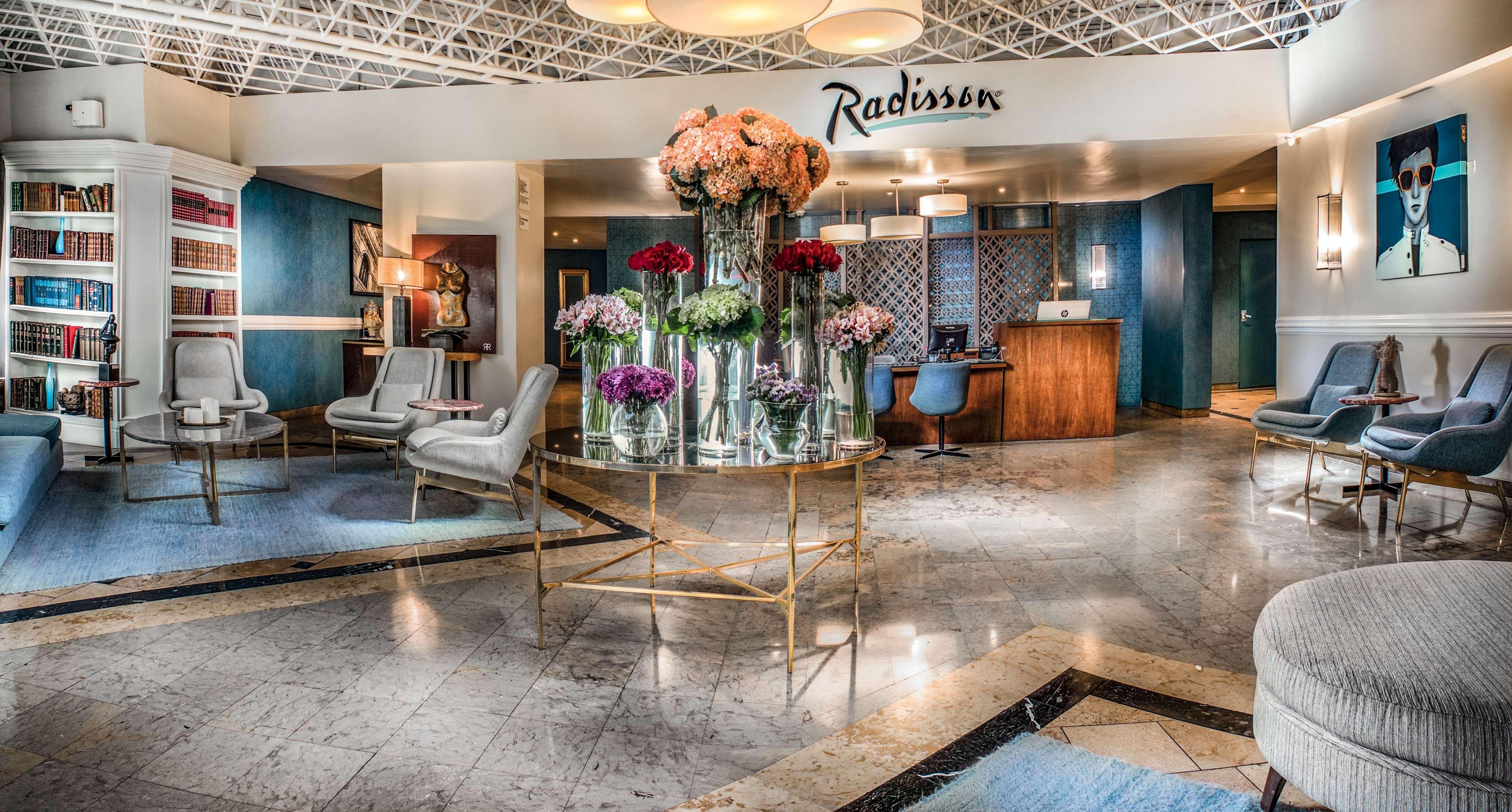 Radisson Hotel Plaza Del Bosque Lima Buitenkant foto