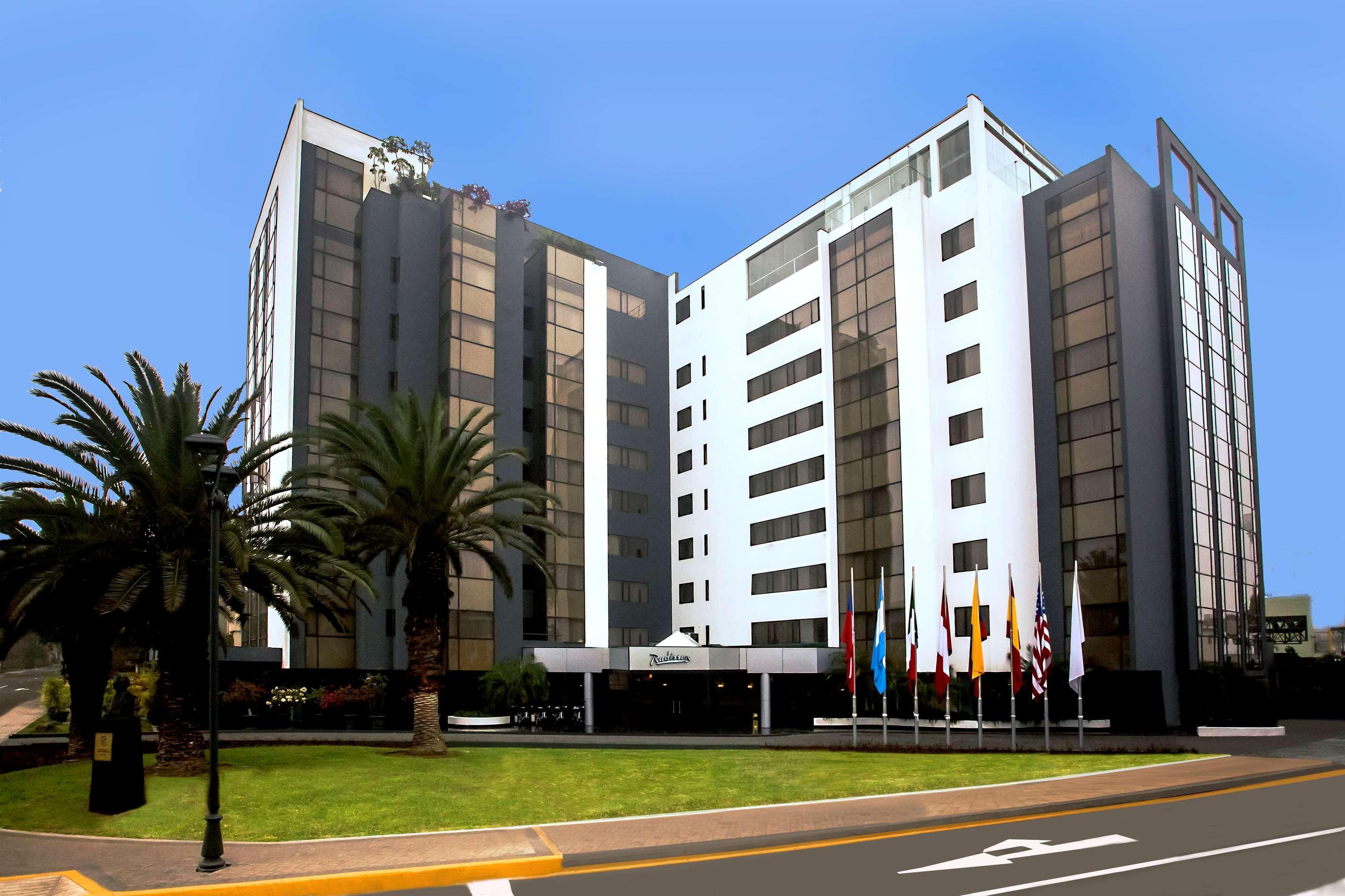 Radisson Hotel Plaza Del Bosque Lima Buitenkant foto